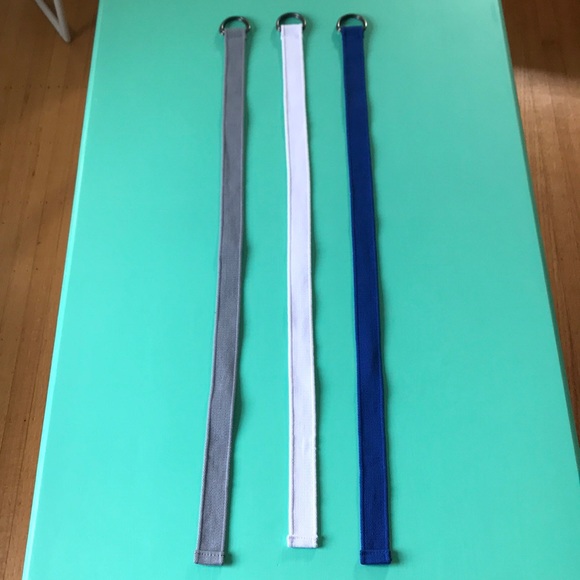 Casual belts in blue, white, grey. - Picture 3 of 4